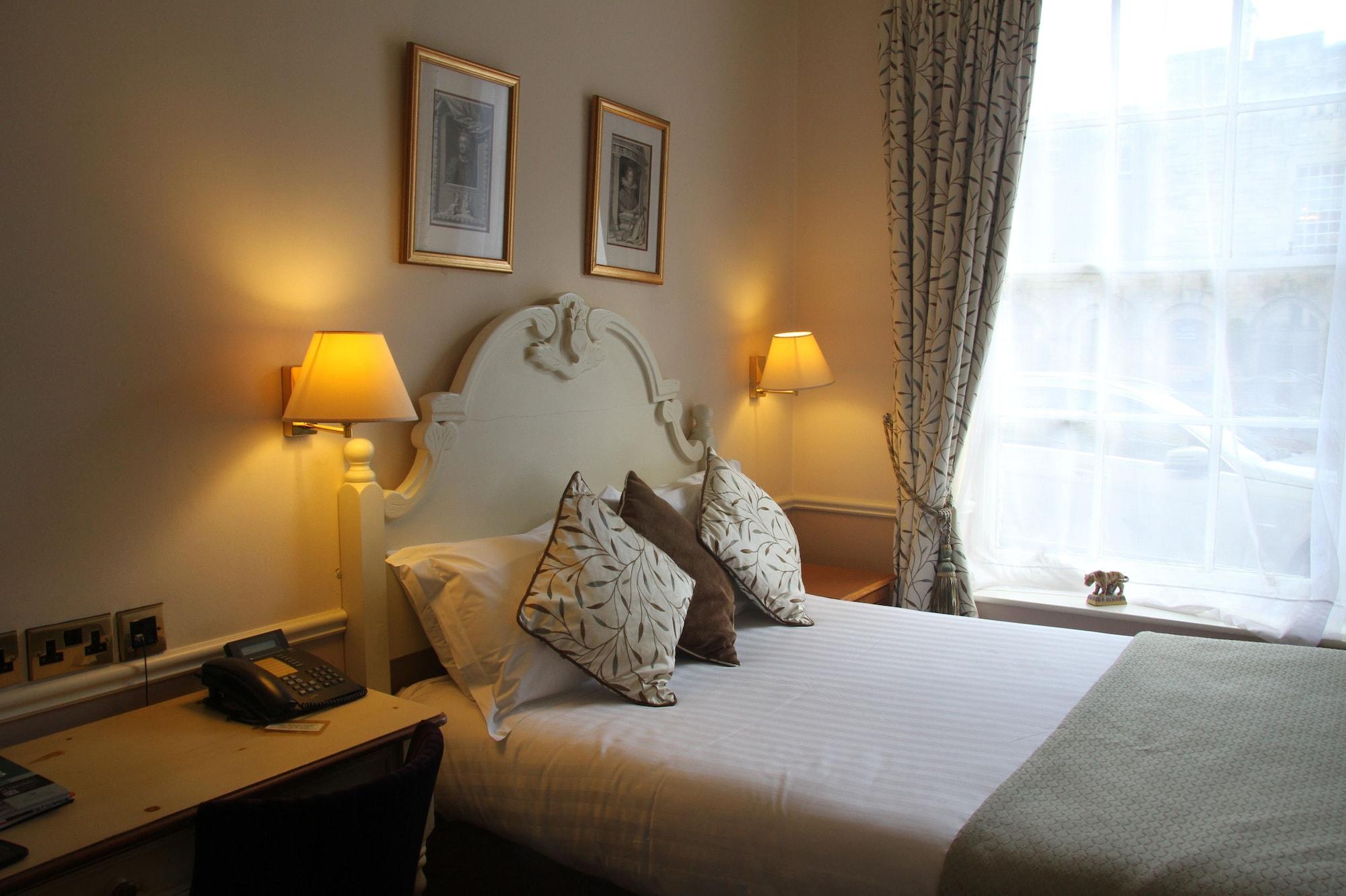 Hazlewood Castle & Spa Tadcaster Extérieur photo