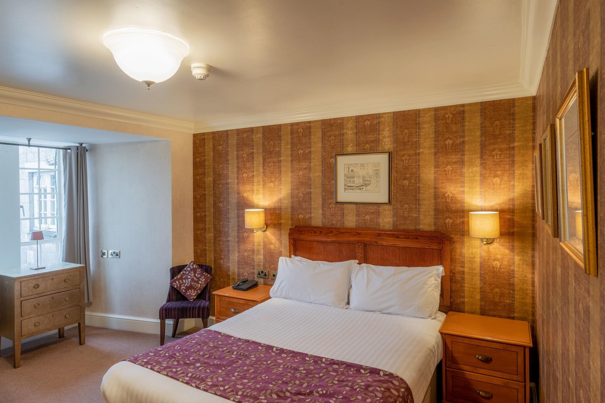 Hazlewood Castle & Spa Tadcaster Extérieur photo