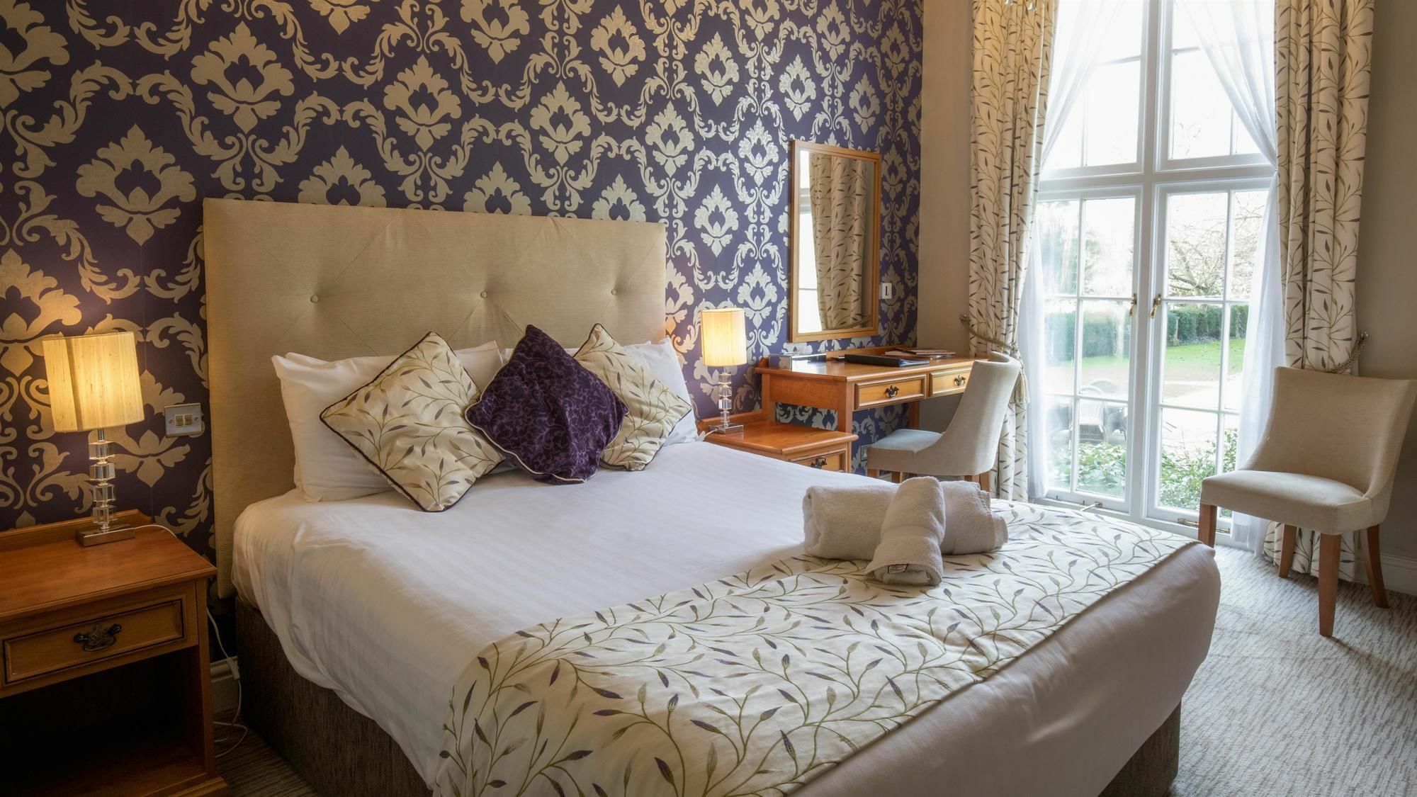 Hazlewood Castle & Spa Tadcaster Extérieur photo