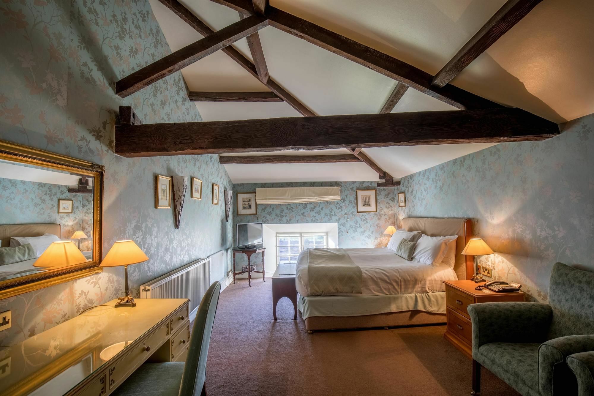 Hazlewood Castle & Spa Tadcaster Extérieur photo